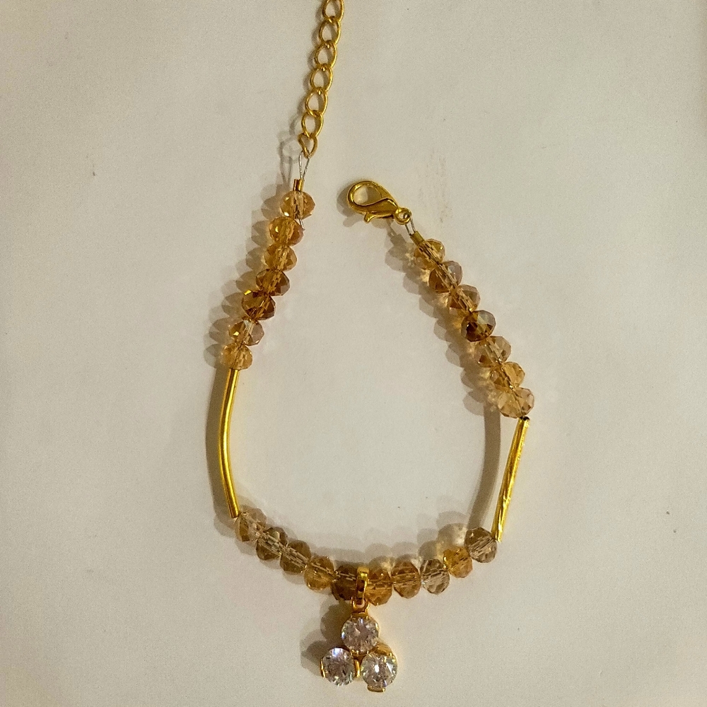 SWAROVSKI DESIGNER AUSTRIAN CRYSTAL  BRACELET/ANKLET 1 SIZE WITH LUCKY CZ CLOVER